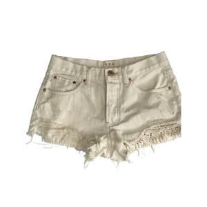 We The Free Denim Shorts Sz 27 White Distressed Button Fly Raw Cut Off Mid Rise
